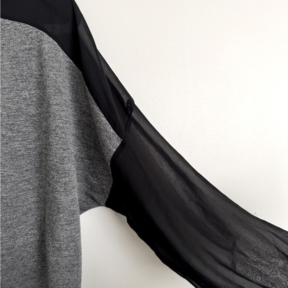 Bisou Bisou Crewneck Jersey Tee Mesh Drop Sleeves Size M - Picture 2 of 6